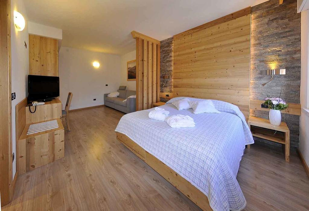 Albergo Alla Torre Caldonazzo Exterior photo