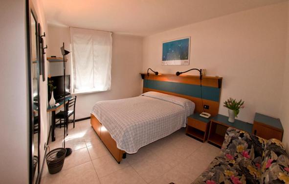 Albergo Alla Torre Caldonazzo Exterior photo